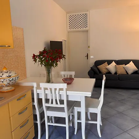 Apartment Casa Delfina - Centro Ischia